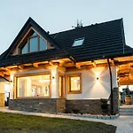 Czorsztyn Ski&sail Aparthouse 度假居 Maniowy